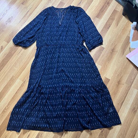 Banana Republic Navy Midi Dress - Picture 2 of 3